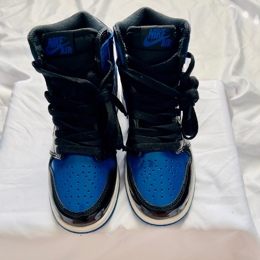 Jordan Kids Shoes - Black and Blue